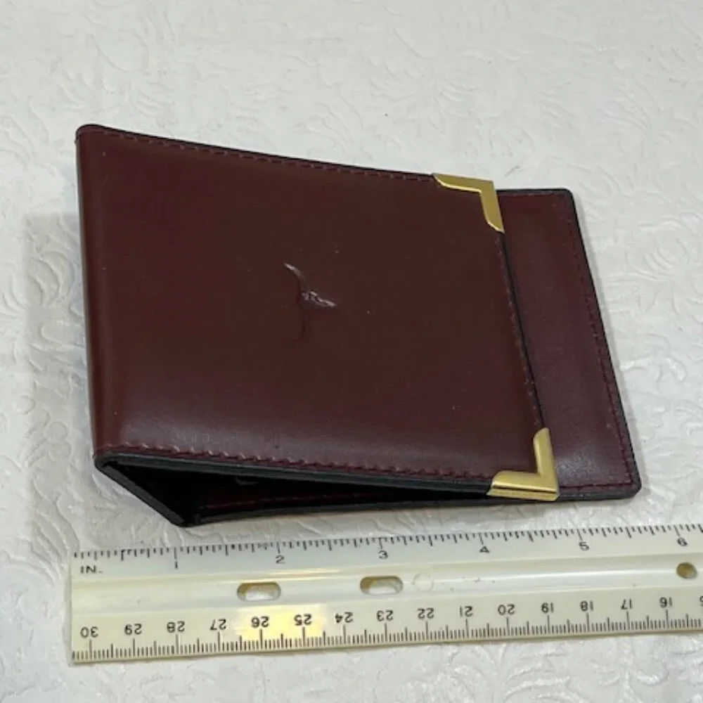 VTG Burgundy Red Leather 3.25
